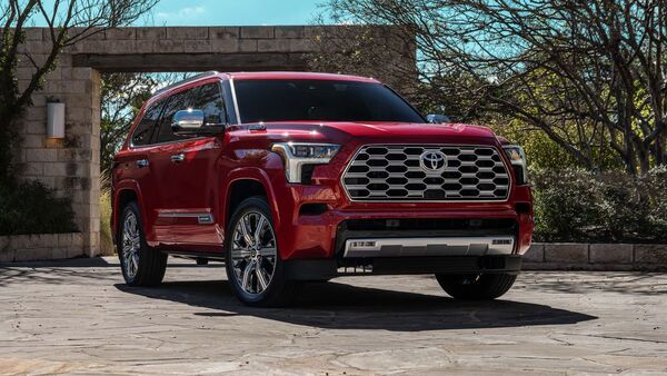 Toyota Sequoia